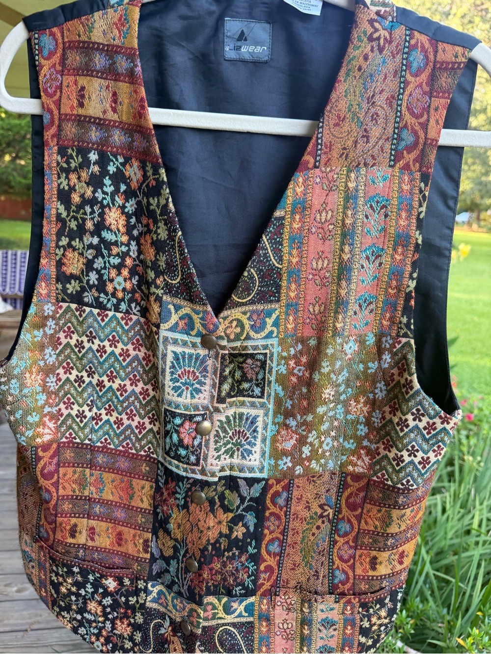 Liz Claiborne Black lined Interior patchwork vest